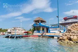 Hostal Ramiro’s